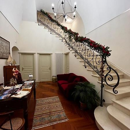 לינה וארוחת בוקר Miglionico Residenza Delle Grazie מראה חיצוני תמונה