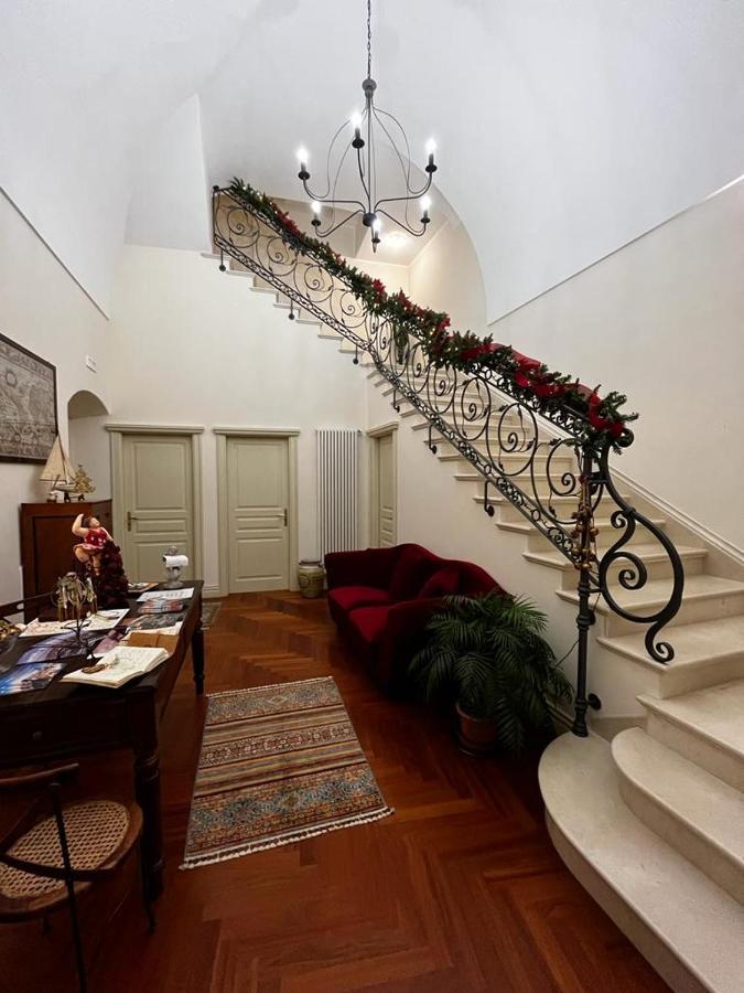 לינה וארוחת בוקר Miglionico Residenza Delle Grazie מראה חיצוני תמונה